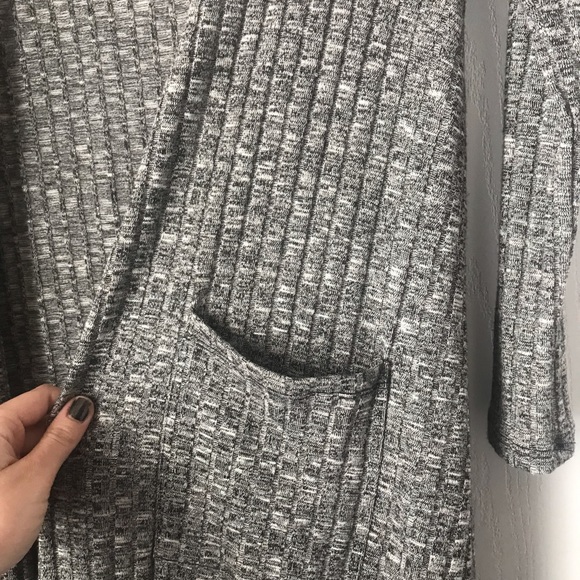 Lularoe | Sarah Cardigan - Picture 3 of 4